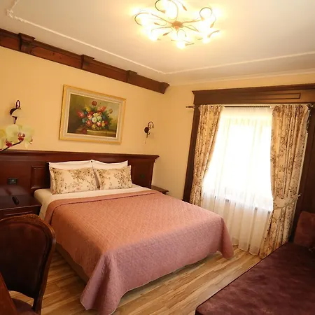 Dante Boutique Hotel *