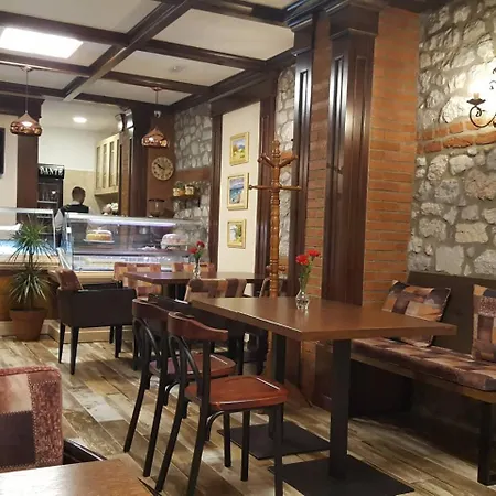 Dante Boutique Hotel *